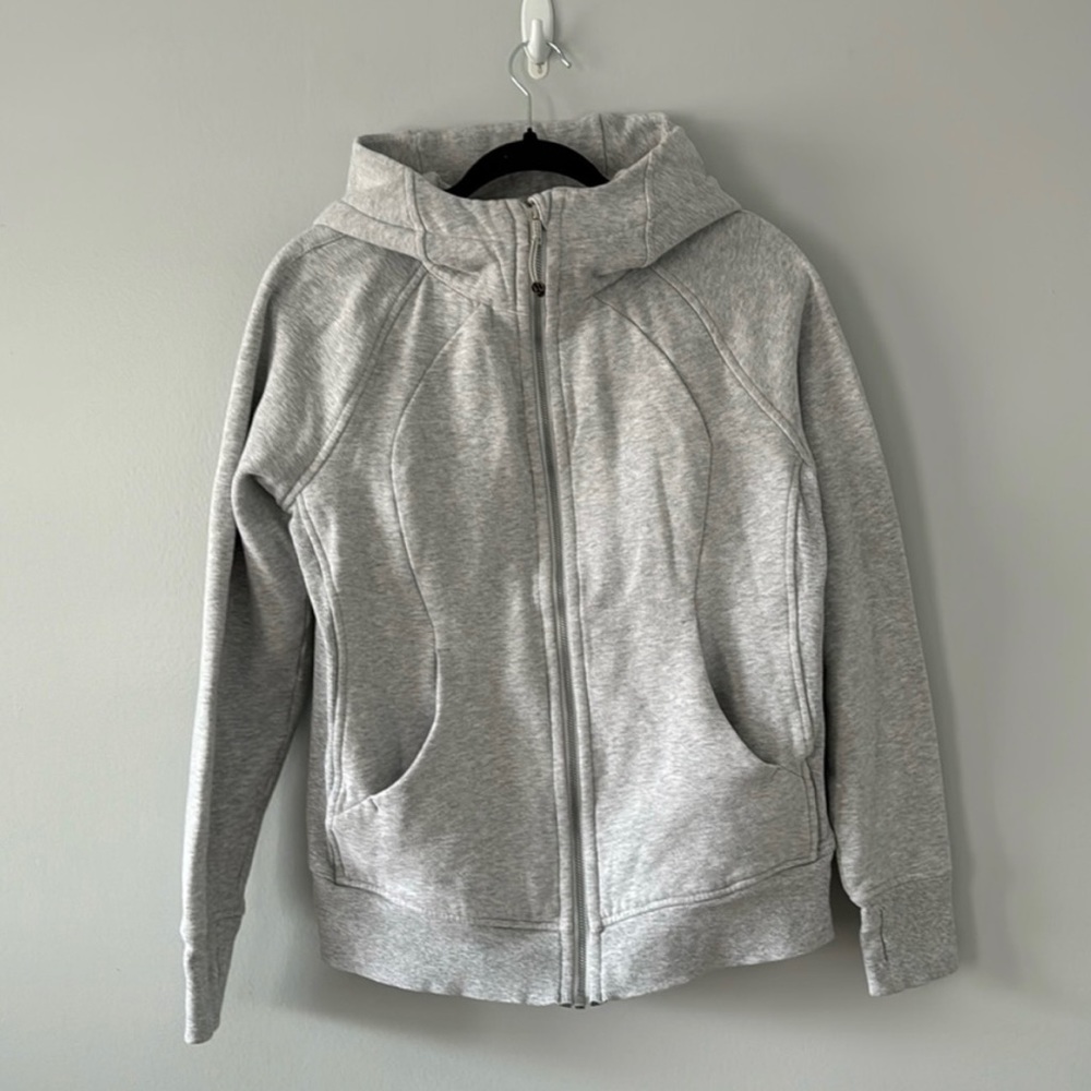 Lululemon Women’s Scuba Hoodie Jacket Size 10 Color is Gray